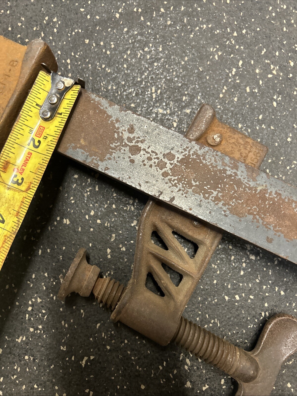( 2 ) Vintage Hargrave Bar Clamps 514-B Cincinnati Tool Co. 36” X 3” Deep