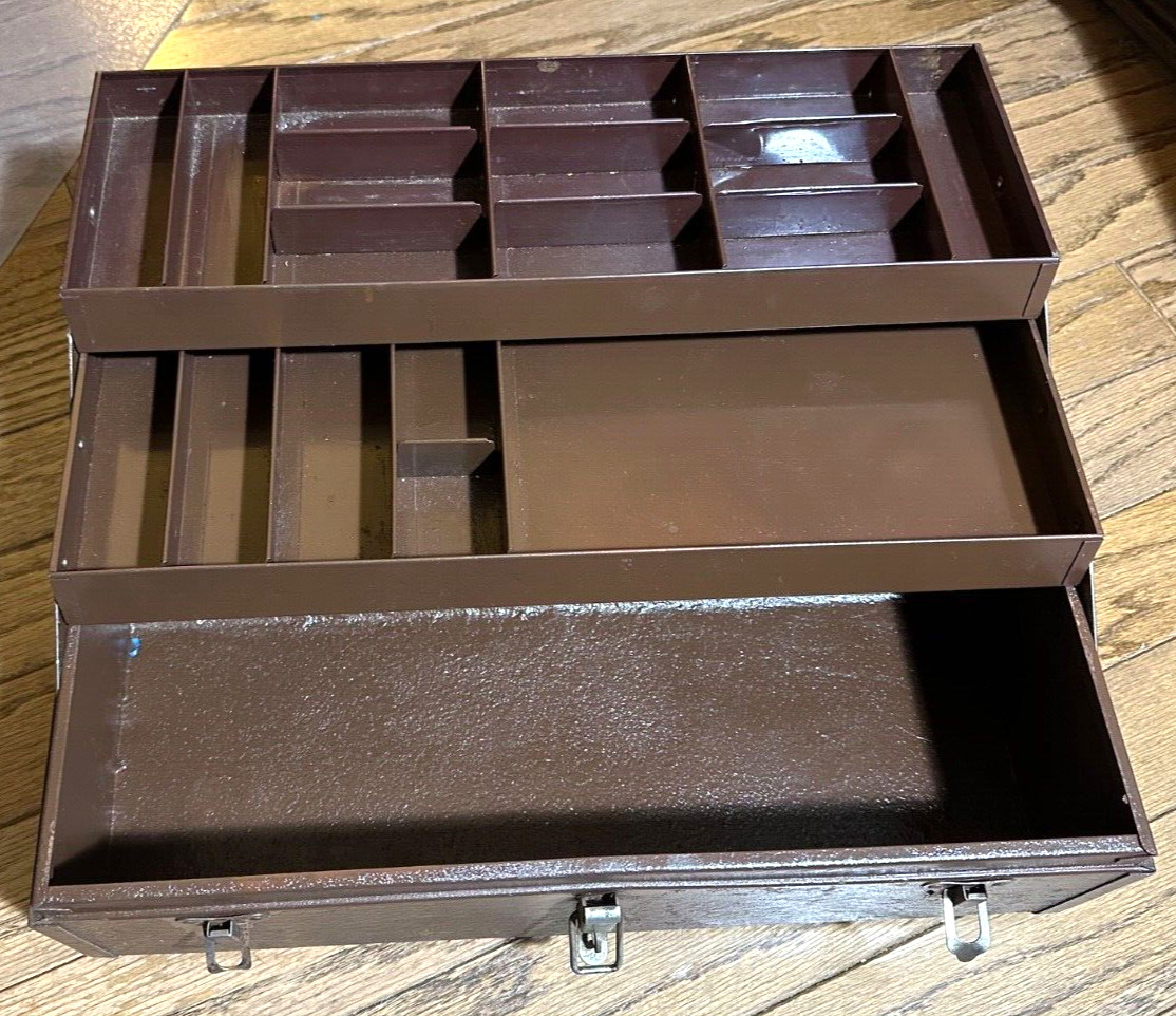 🇺🇸 Vintage Kennedy Kits 2-Tier Brown Metal Tackle Tool Box Latch Fishing Fish