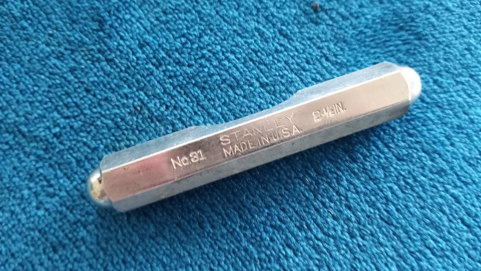 Vintage Stanley # 31 Pocket Level 2 1/2″ Hexagon Nickel Plated Made in USA.
