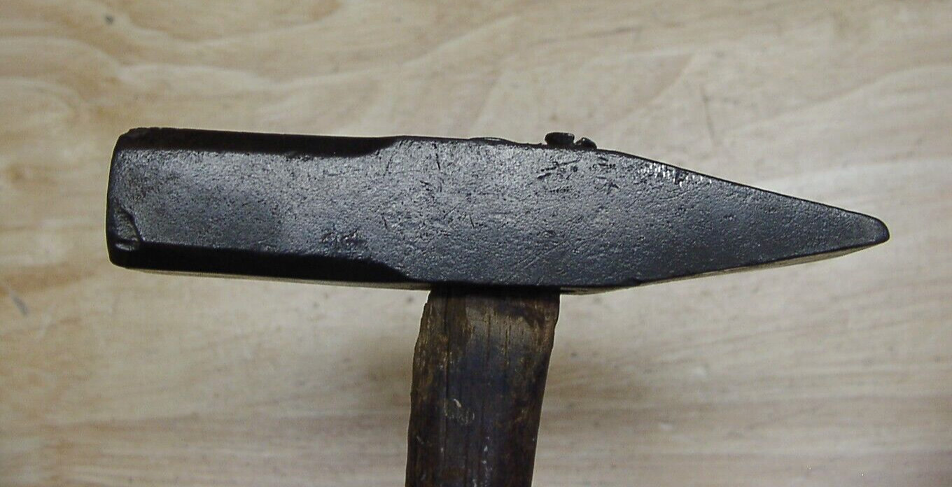 Vntg Unbranded 1lb.2.7oz Cross Peen Hammer,5-3/16″ Head,Use & Wear,L@@K & READ