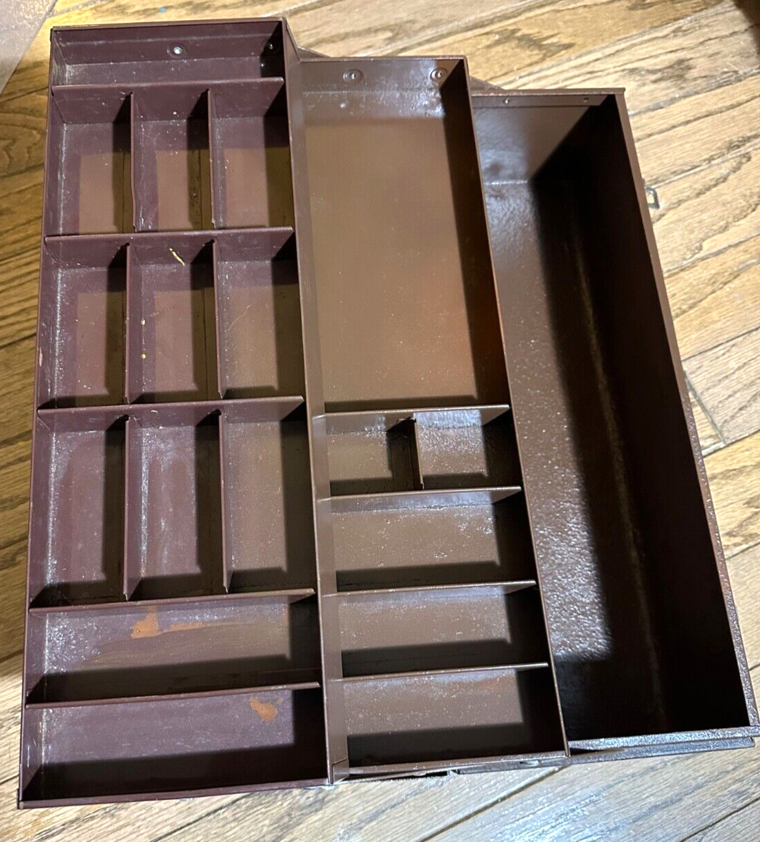 🇺🇸 Vintage Kennedy Kits 2-Tier Brown Metal Tackle Tool Box Latch Fishing Fish