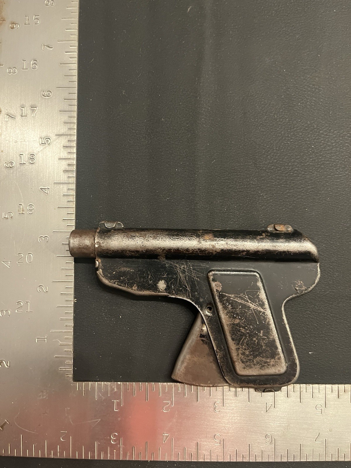 Vintage Pistol-Grip Pump Oiler / Lubricator – Metal Industrial Tool
