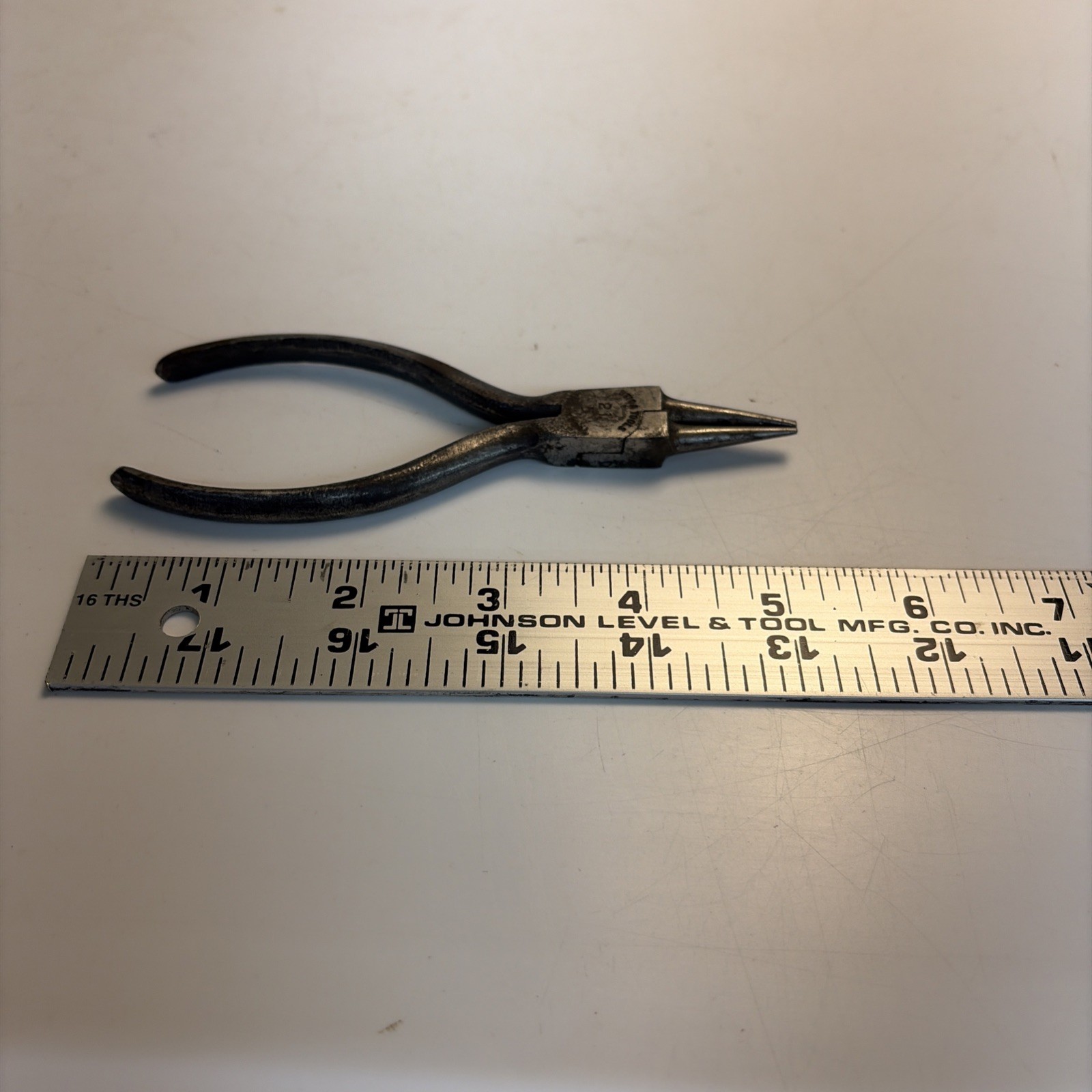Vintage Utica Tools No 21 5 Inch Round Nose Needle Nose Pliers USA