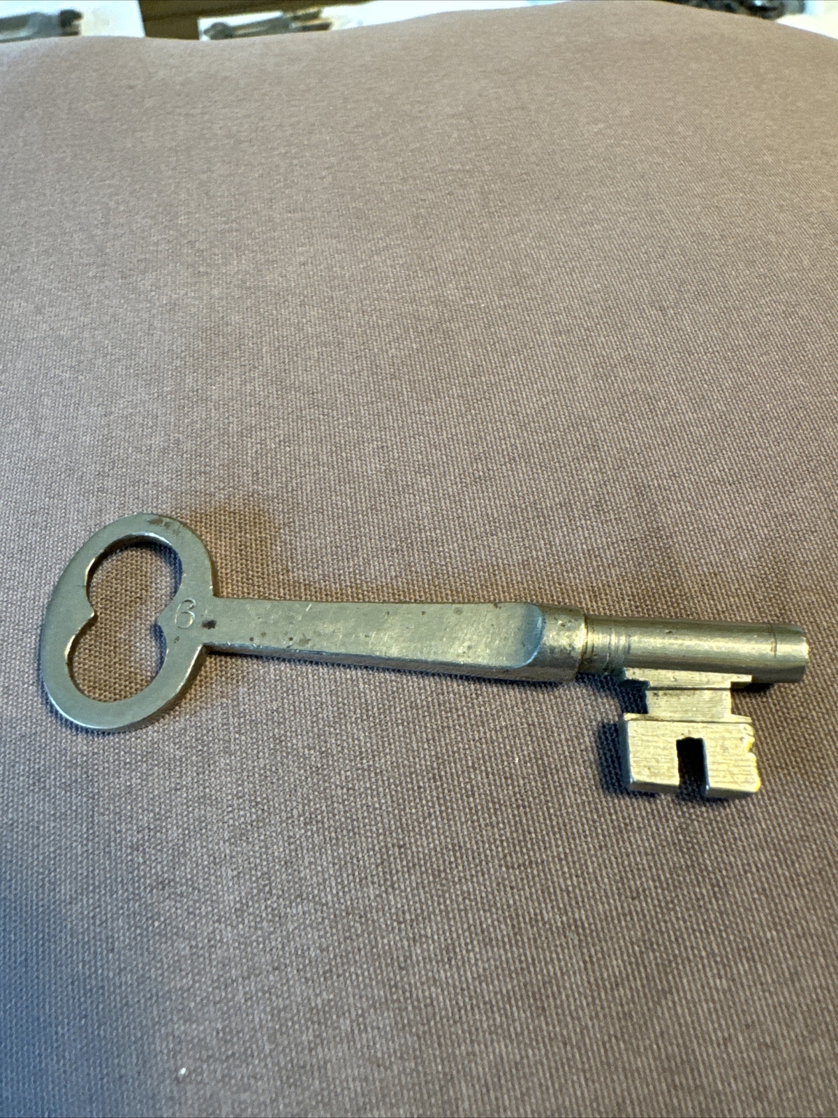 Vintage Skeleton Key Nice Clean And Straight Key 3” Stamped No6