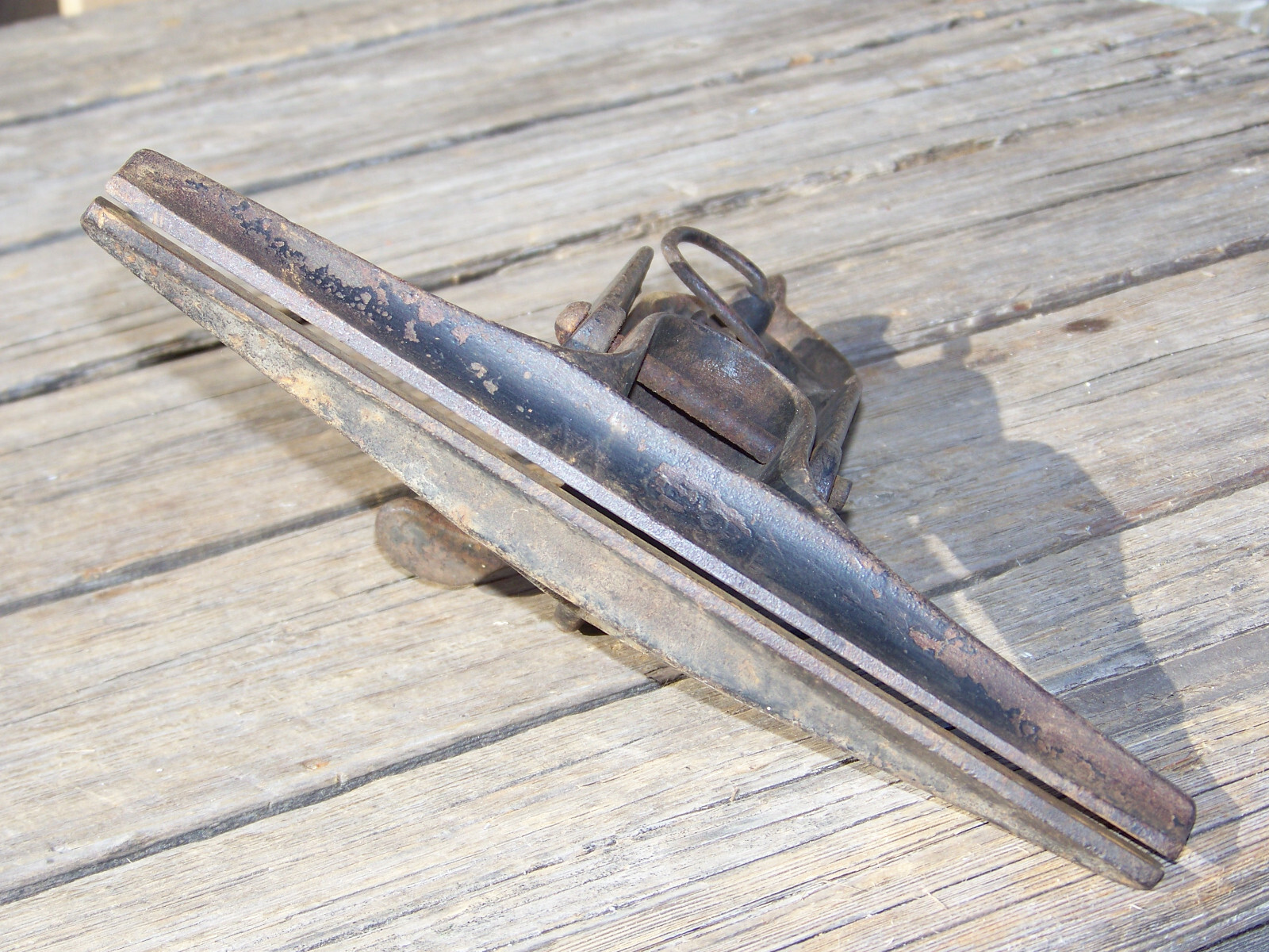 Vintage Cast Antique # 183W Hand Saw Vise Sharpening Bench mount old Tool Part