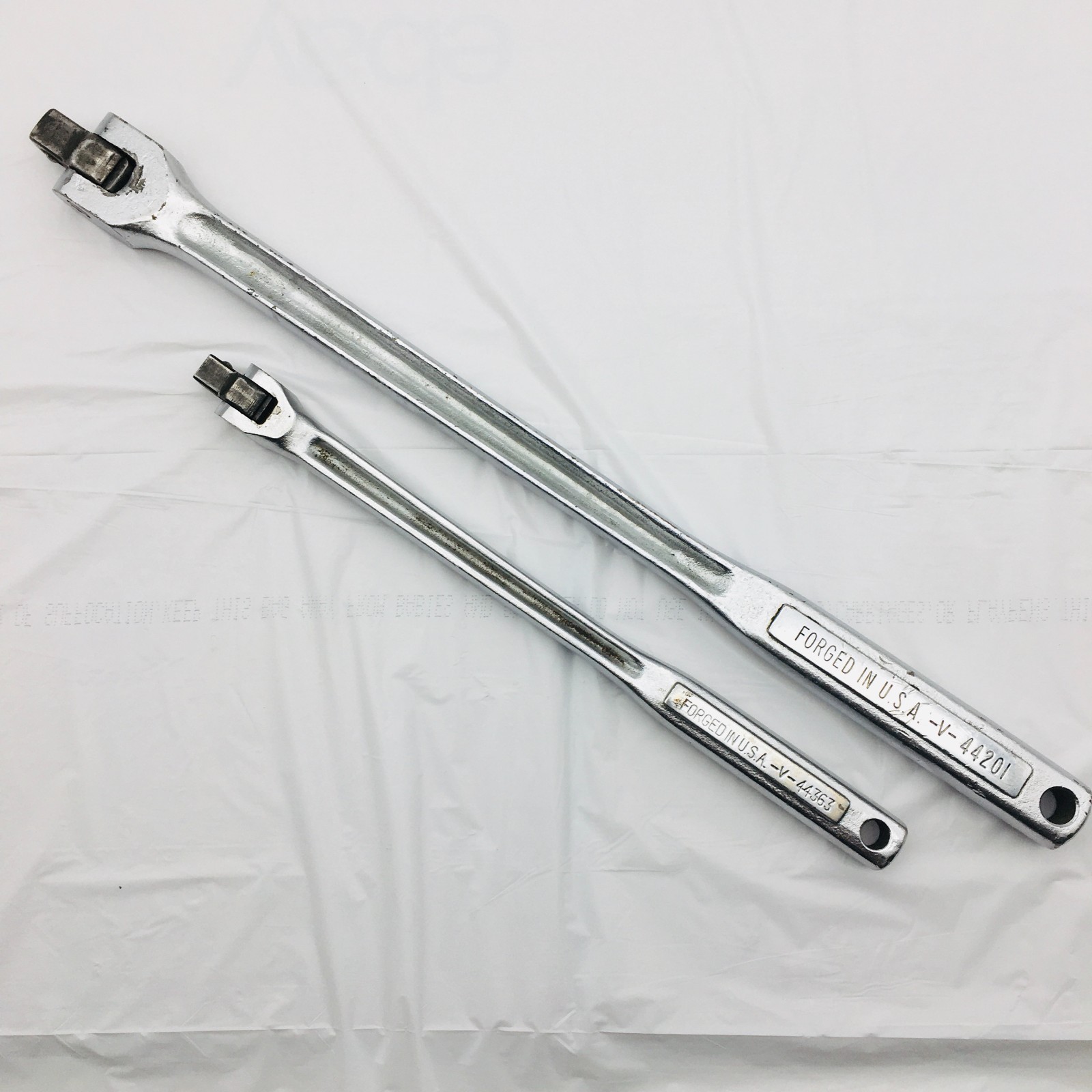 Craftsman -V- Swivel Head Breaker Bars 44201 (14.5″) & 44363 (9.5″) Vintage USA