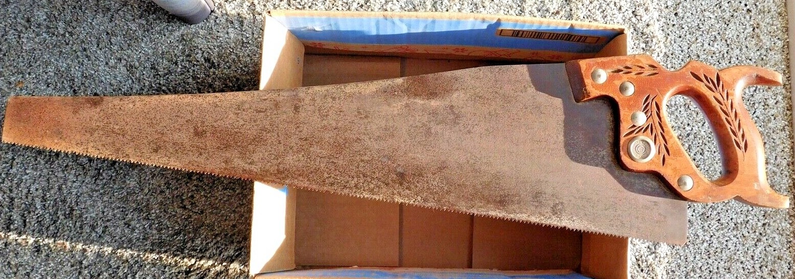 VINTAGE SUPERIOR WARRENTED HAND SAW 26″ BLADE WITH 7 TEETH PER INCH ~ 29.5″ OV
