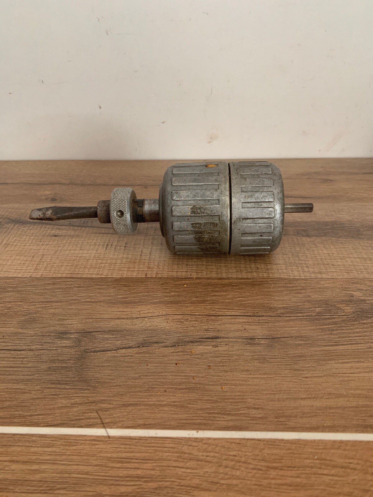 Vintage Chicago Supreme Versamatic Model No. 4100 Patent 2780944