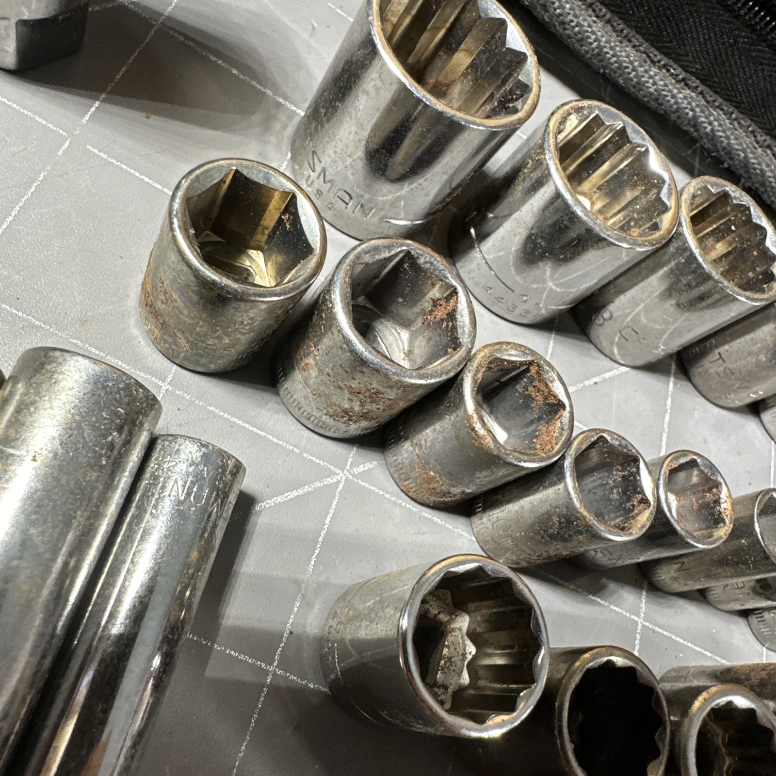 52pc Sears Craftsman USA 1/4 3/8 Mechanics Tool Socket Set In Pouch Vintage