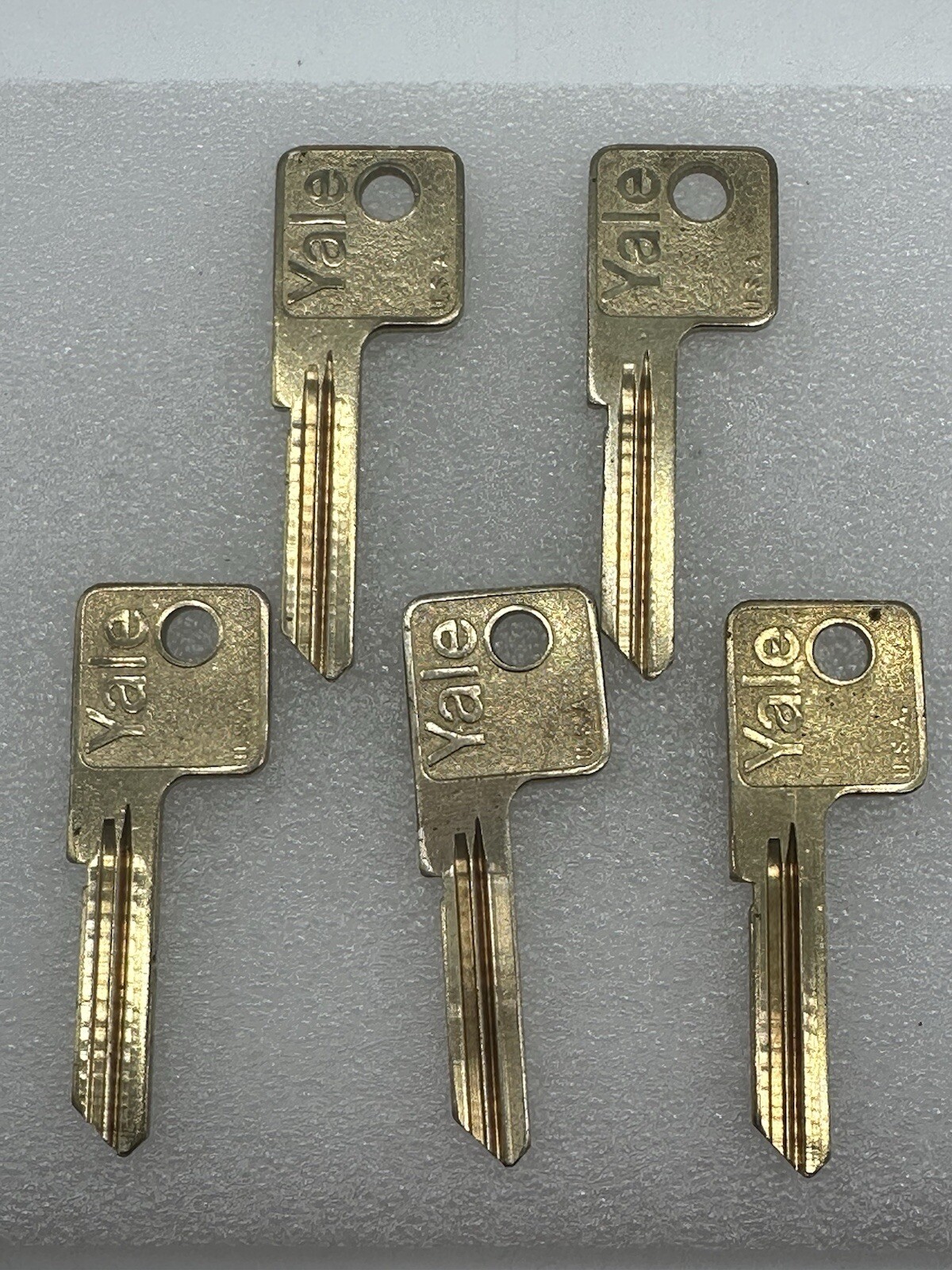 Vintage Yale Eaton Key Blanks EN 11 SD Lot Of 5