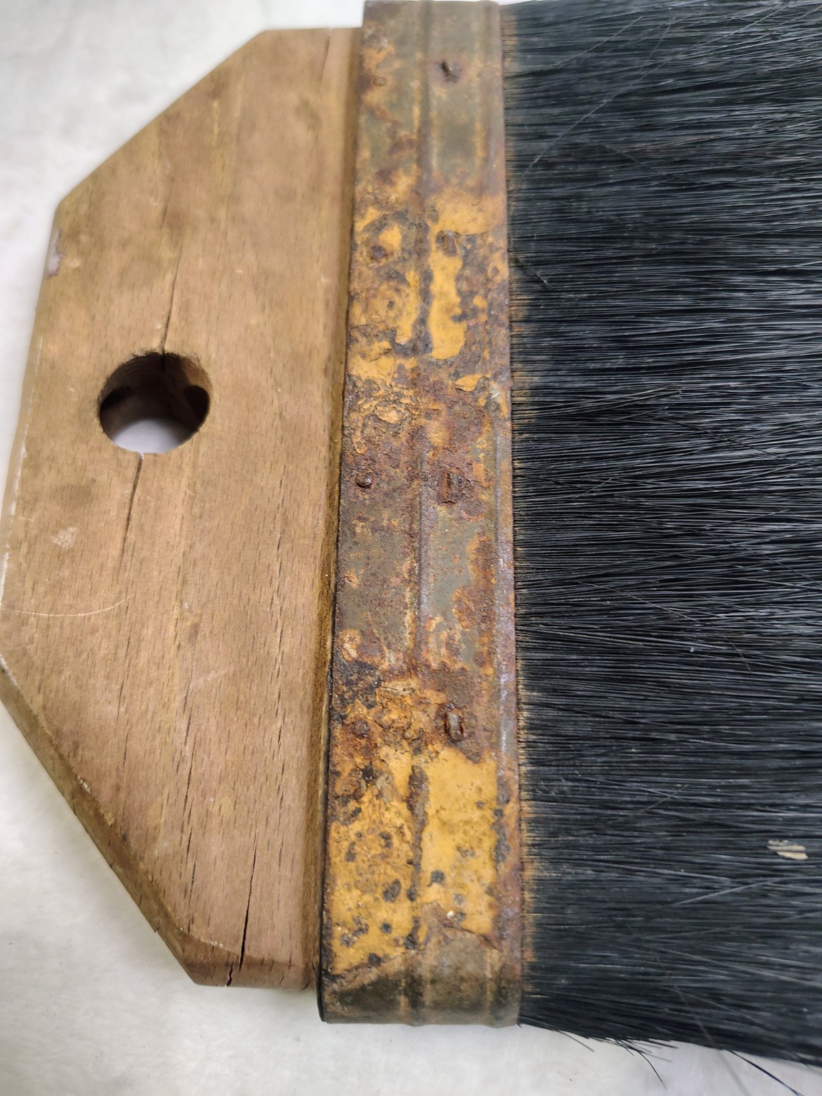 Lot of 2 Vintage Paint Brushes Vulcanized in Rubber 1 6 1/2″ 1 6″ Wallpaper