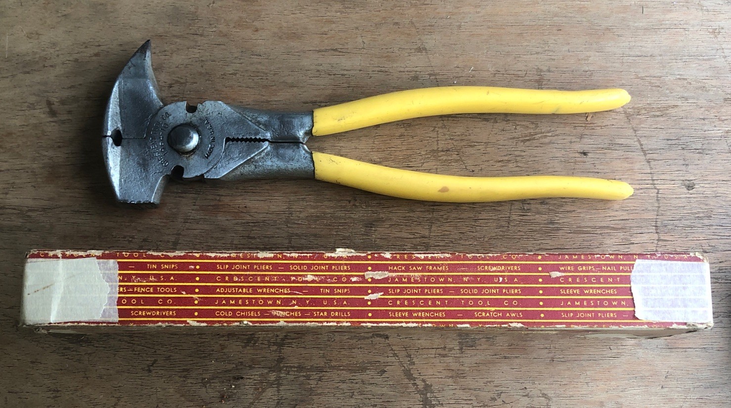 VINTAGE CRESCENT FENCE TOOL FOR ELECTRIC FENCE No. 1964-10 IN ORIGINAL BOX USA