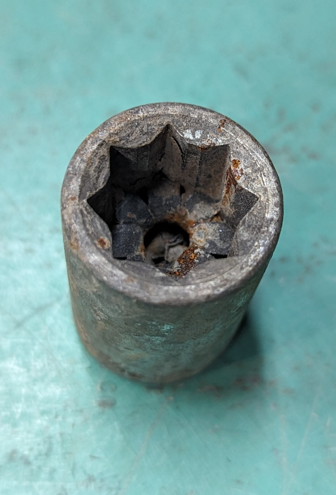 9/16″ Double Square 8 Point Socket – 1/2″ Drive – Vintage – Bonney?