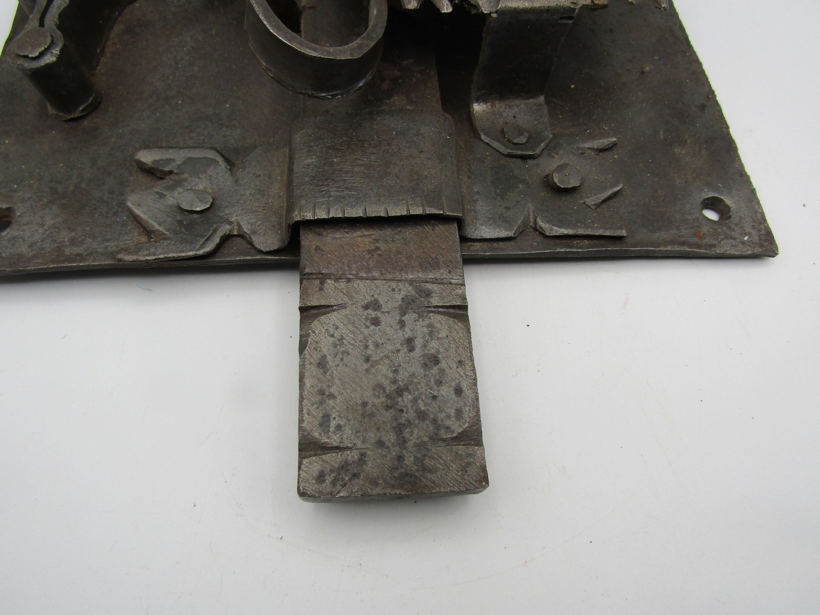 ANTIQUE WROUGHT IRON HAND FORGED DEADBOLT SLIDE LOCK & KEY