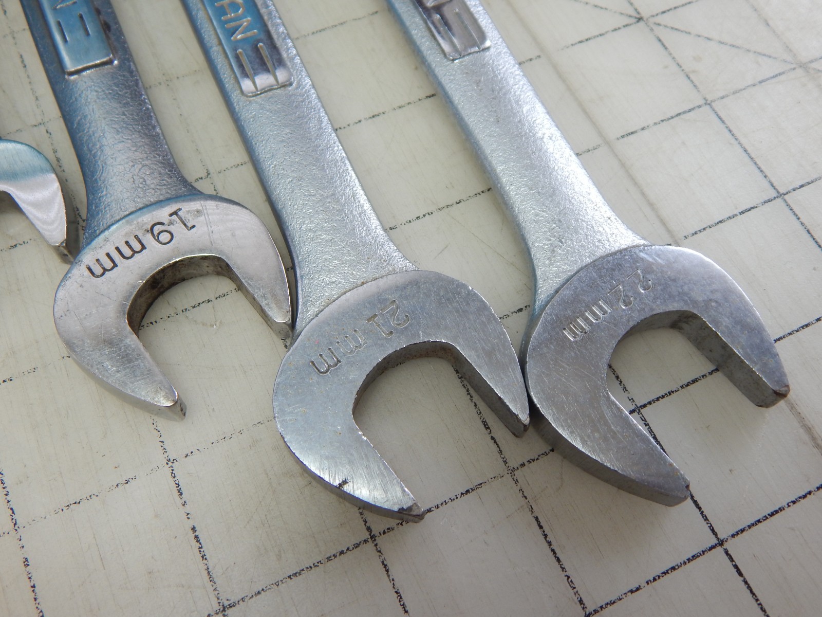 Craftsman metric combination wrench set lot -V- Series 7MM to 22MM, 13 piece