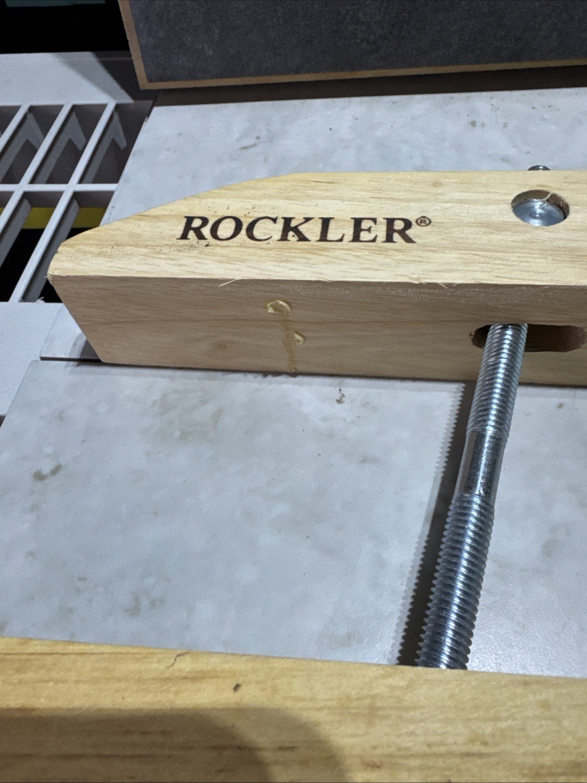 Set of two ROCKLER 10″ WOODEN HAND SCREW CLAMPS 2 Pc Bt37