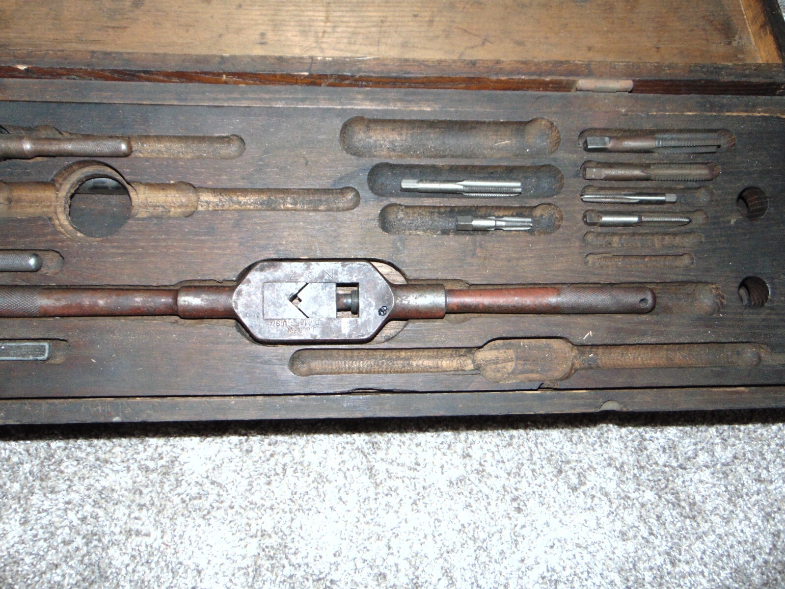 Vintage No. 67 Little Giant 14 Piece Tap and Die Set GTD Greenfield Tool & Die