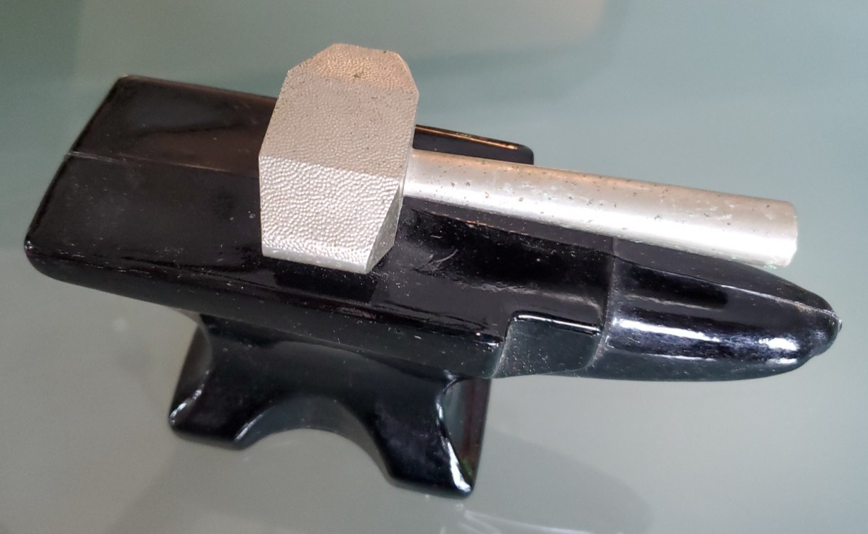 Vintage Avon Blacksmith Anvil Aftershave Bottle Hammer Cap. Partial – 1970s