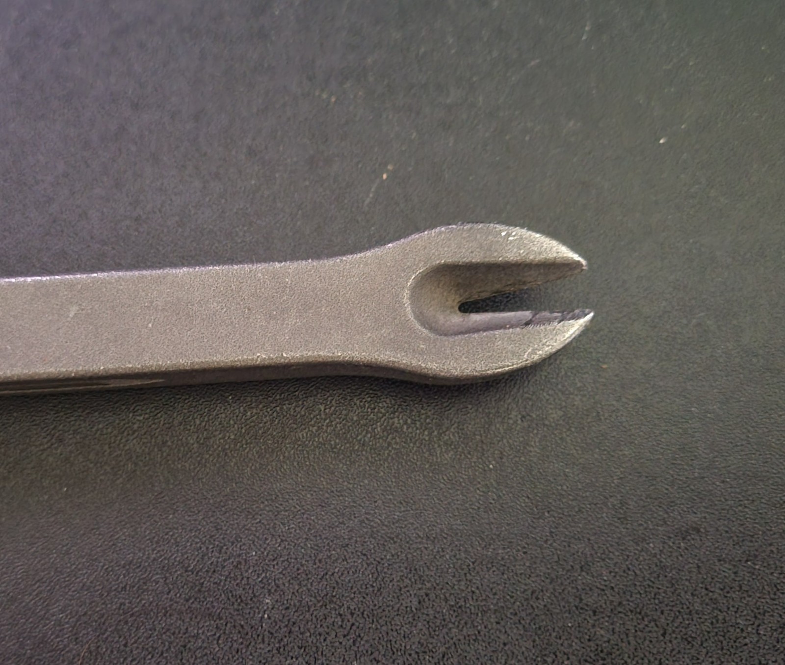 Classic Dead On Tools Exhumer 9 Nail Puller Dual Nail Picks Multi Function Tool