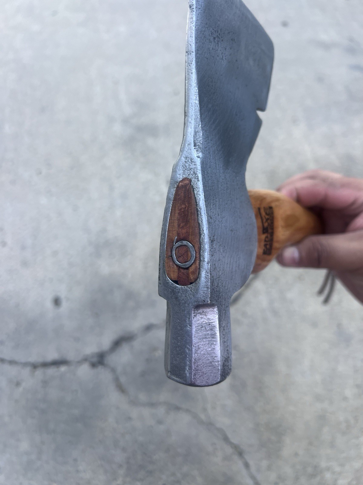 Bad-Axe Gentlemen’s Axe: True Temper Flint Edge Carpenter Axe w/ 12.5in Hickory