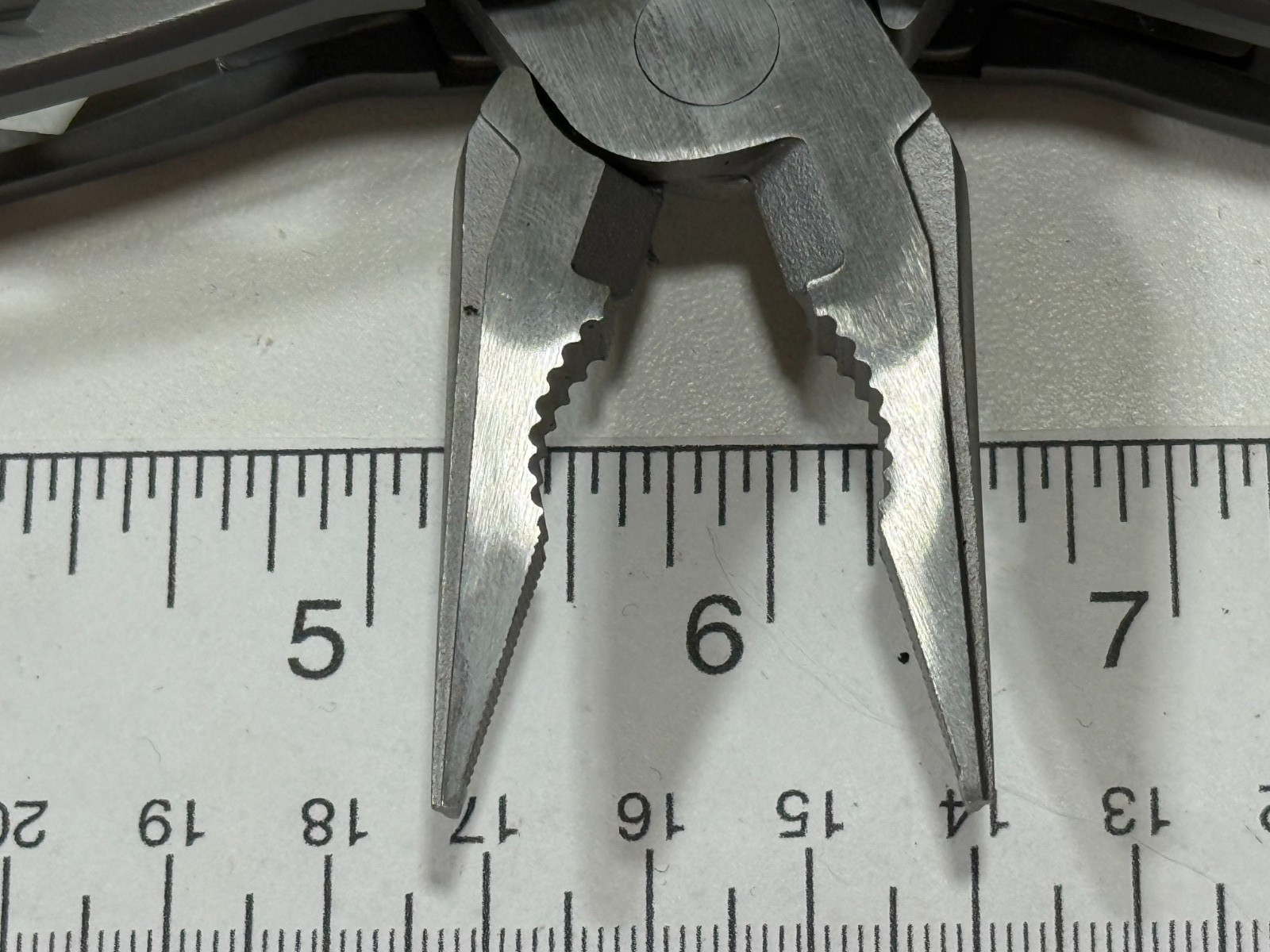 GERBER SUSPENSION MULTI TOOL W/SHEATH $20 OBO