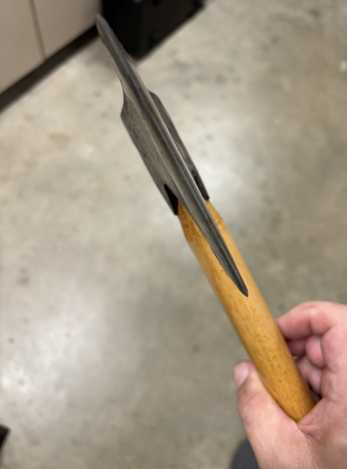 20in Hand-Forged Carpenter’s Axe – Precision Control with Hickory Handle