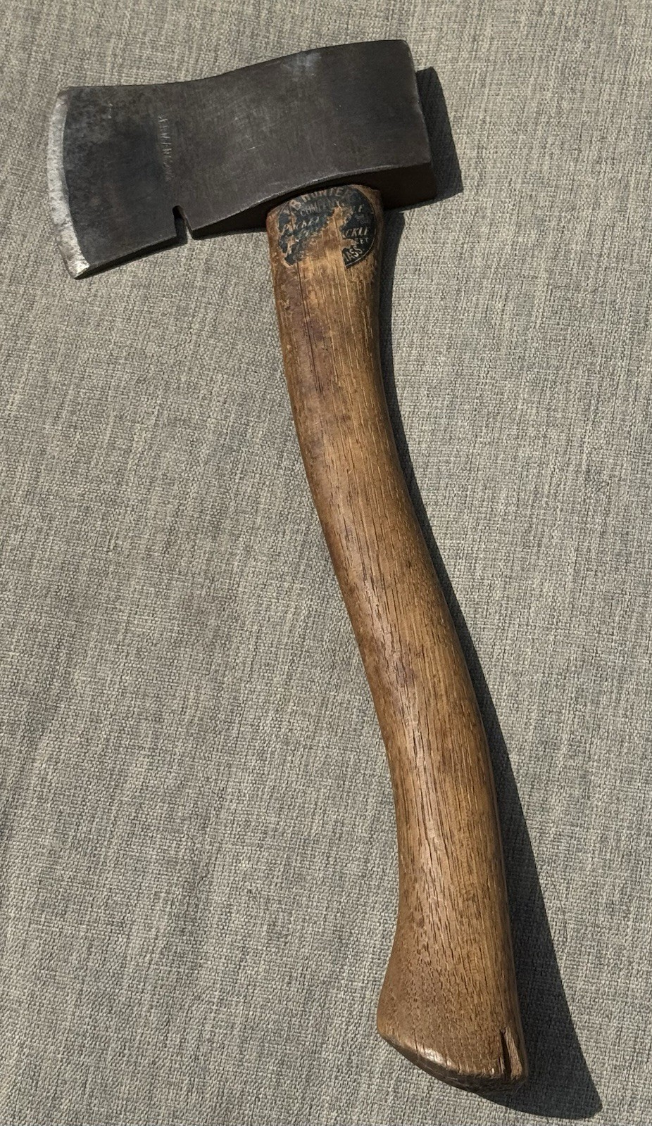RARE ANTIQUE GTW AXE HATCHET ORIGINAL J.B. HUNTER CO. BOSTON TACKLE PAPER LABEL