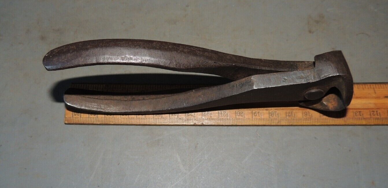 VINTAGE 6-1/4″ F. DICK END CUTTERS NIPPERS (FOR HARD WIRE) ARROW LOGO Germany