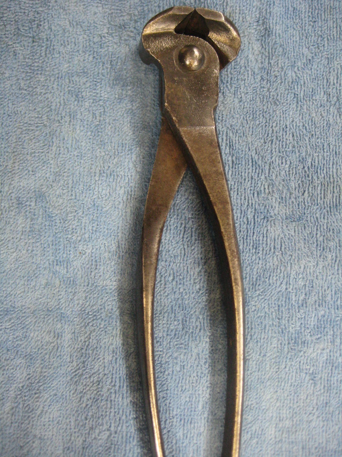 Vintage KRAEUTER 1850-8 “GIANT NIPPER” End Cutters/Nippers 8″