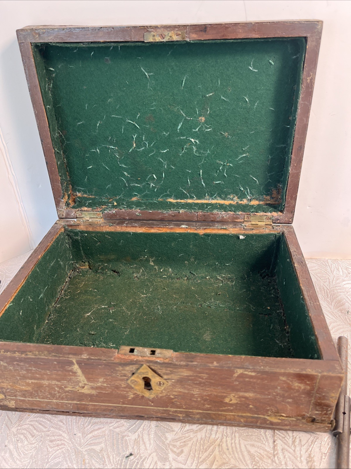 S.W. Card Manufacture Co, Mansfield Mass. Box Of 6 Taps & Dies, original box + +