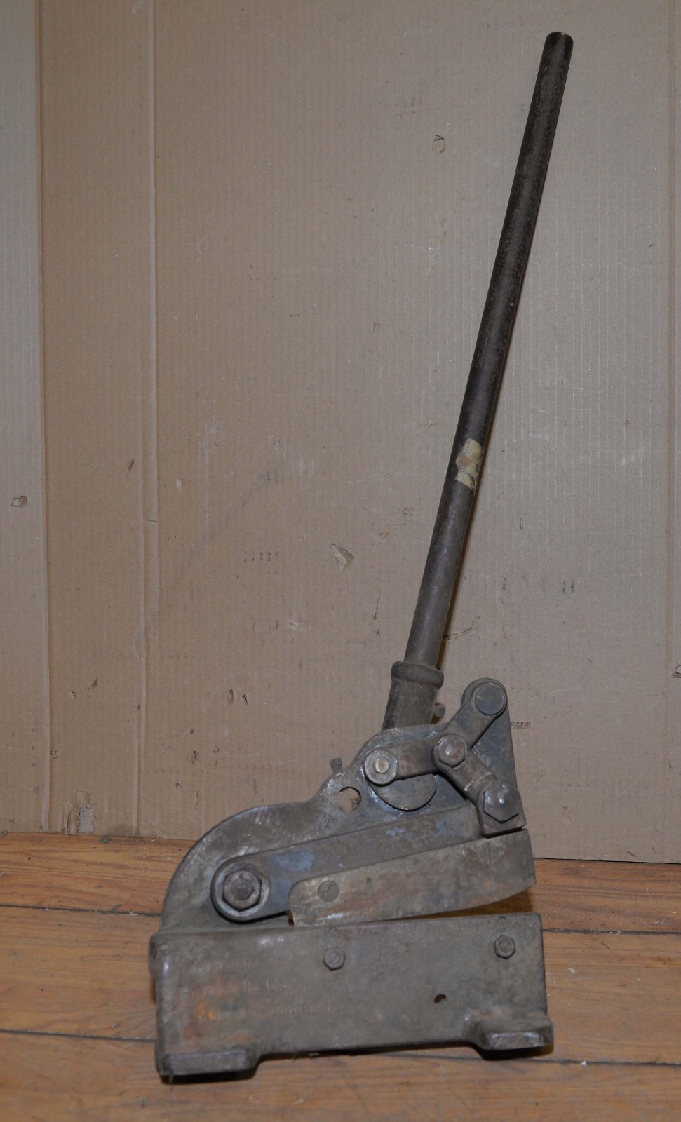 Whitney Metal Tool Co # 36 portable shear blacksmith cutting tool cuts 10 gauge
