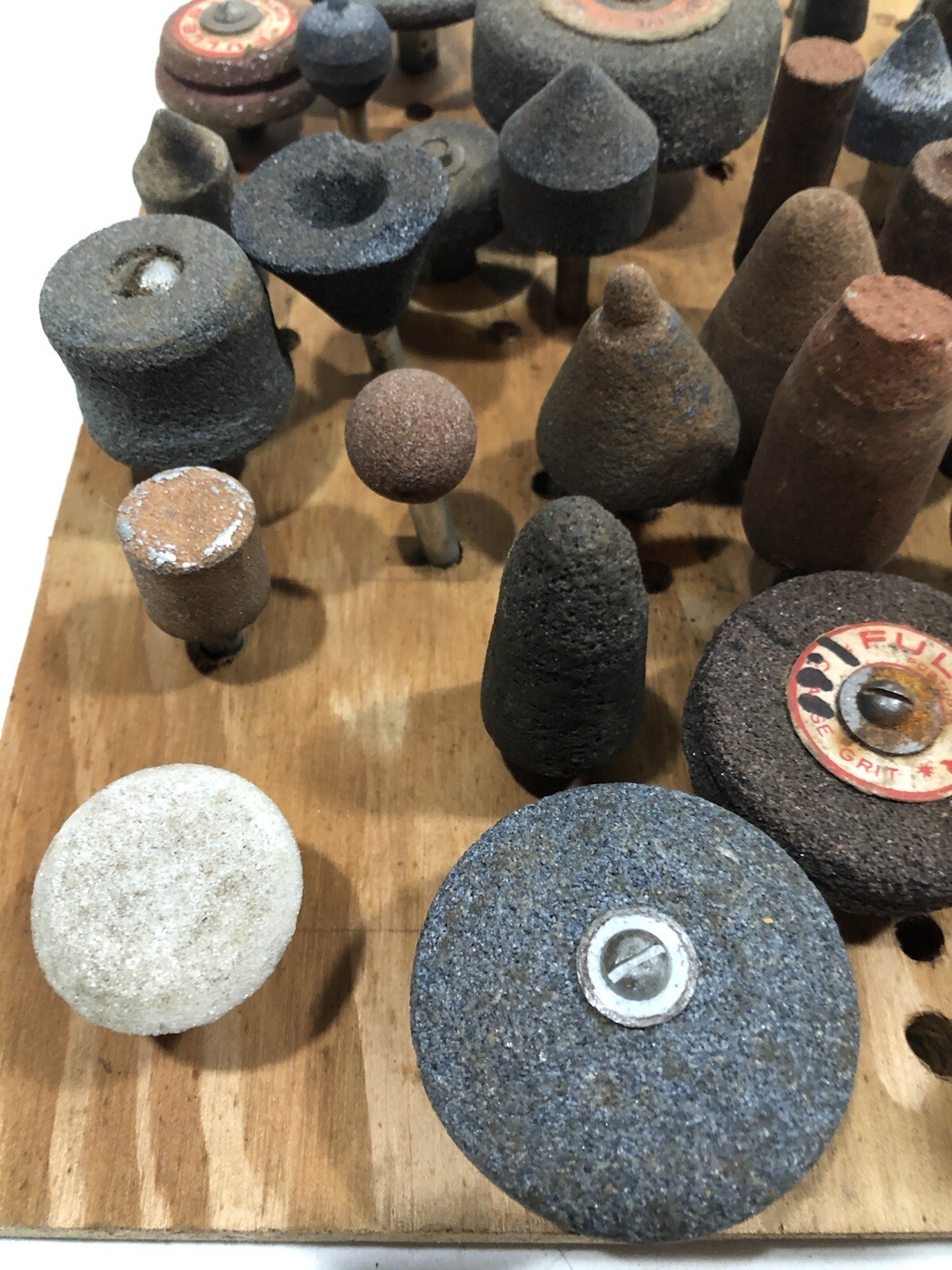 Lot Of 34 Vintage Grinding Stones – Fuller, Coastal Abrasive