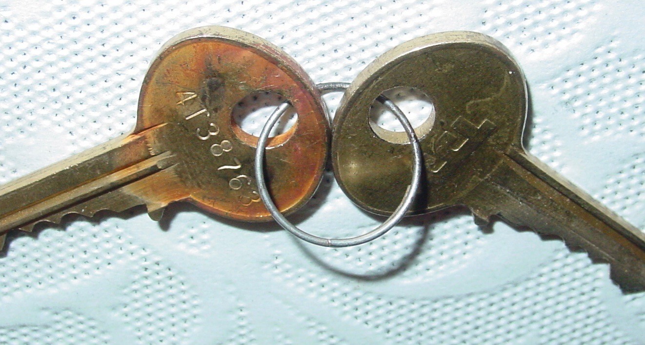Vintage Brass Lock Right Left Heavy Solid Dead Bolt Cylinder Wardrobe Hardware