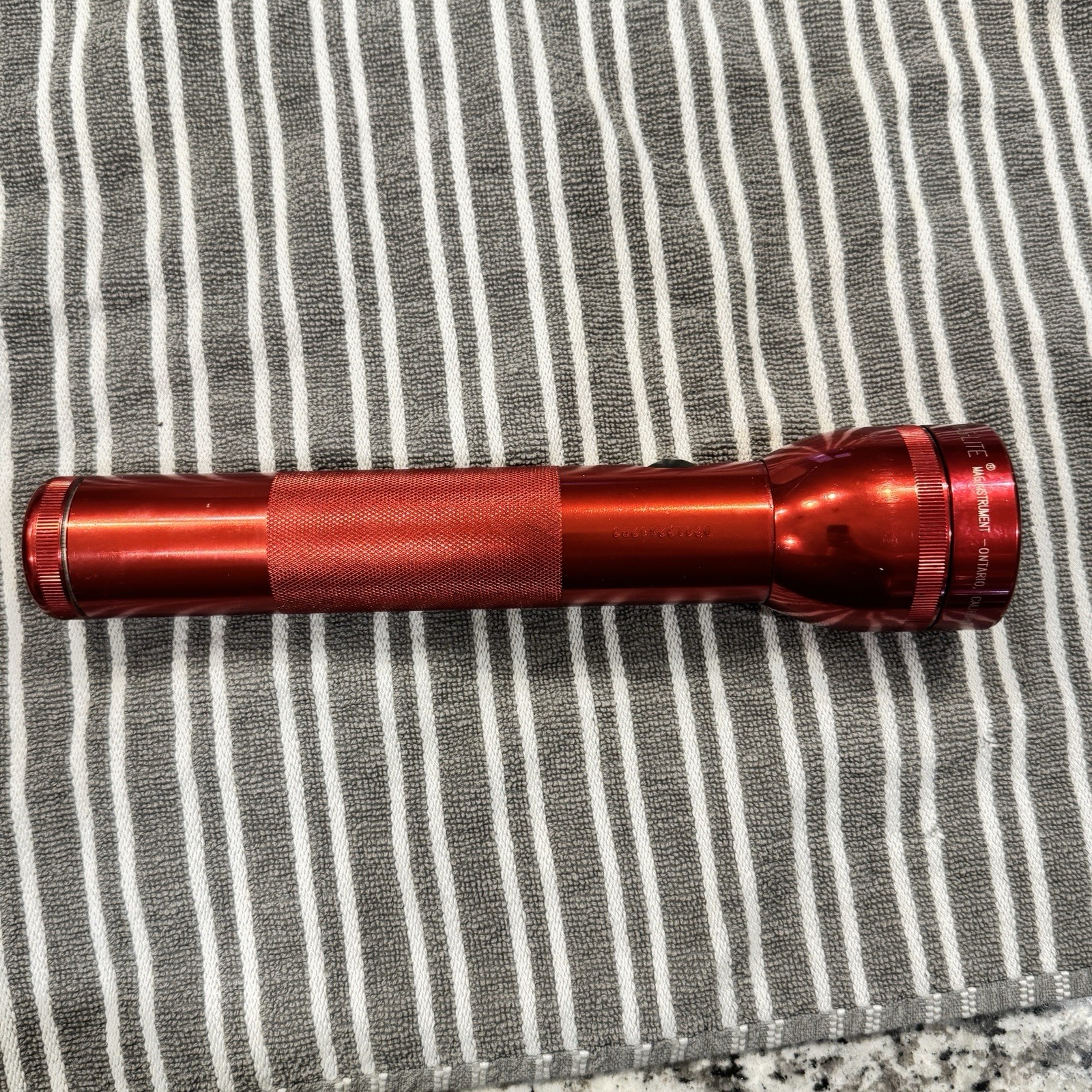 MAG-LITE MagLite Flashlight 10″ Red D Cell USA Made Tested Working Heavy Duty