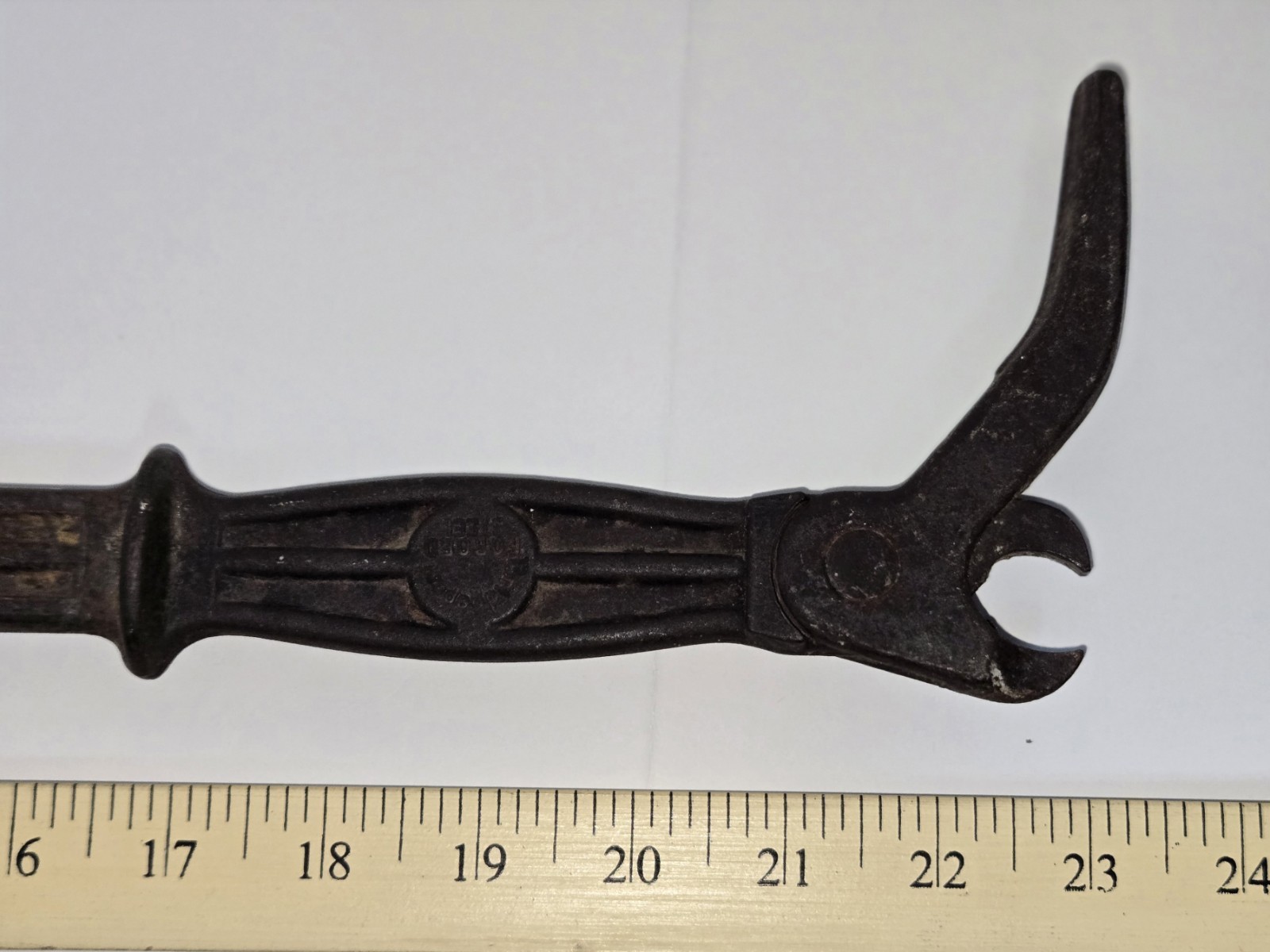 Vintage Bridgeport Hardware Suregrip 56 Nail Puller Slide Hammer Tool