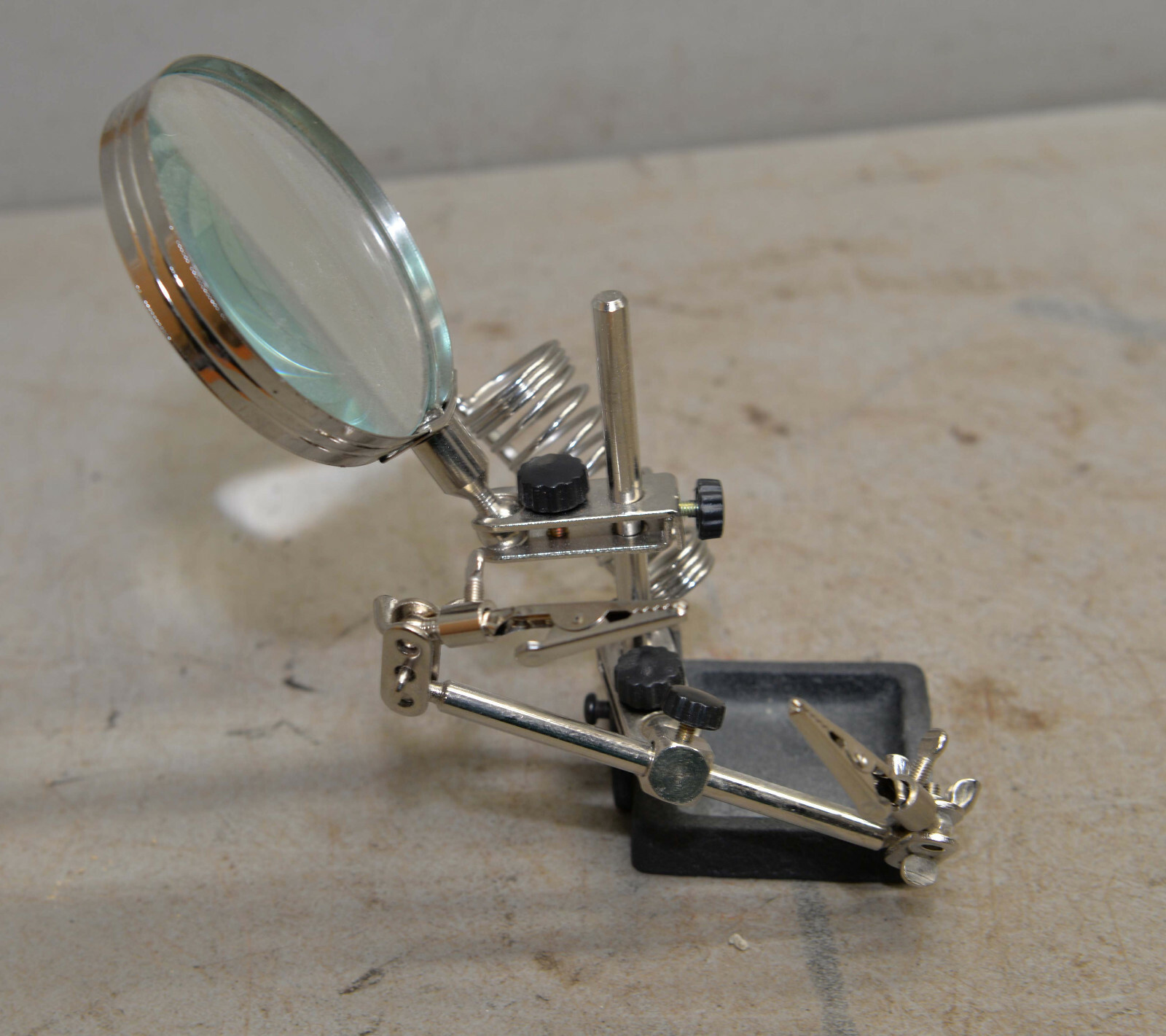 2 jeweler work station part holder positioner magnifier jewelry making tool lot