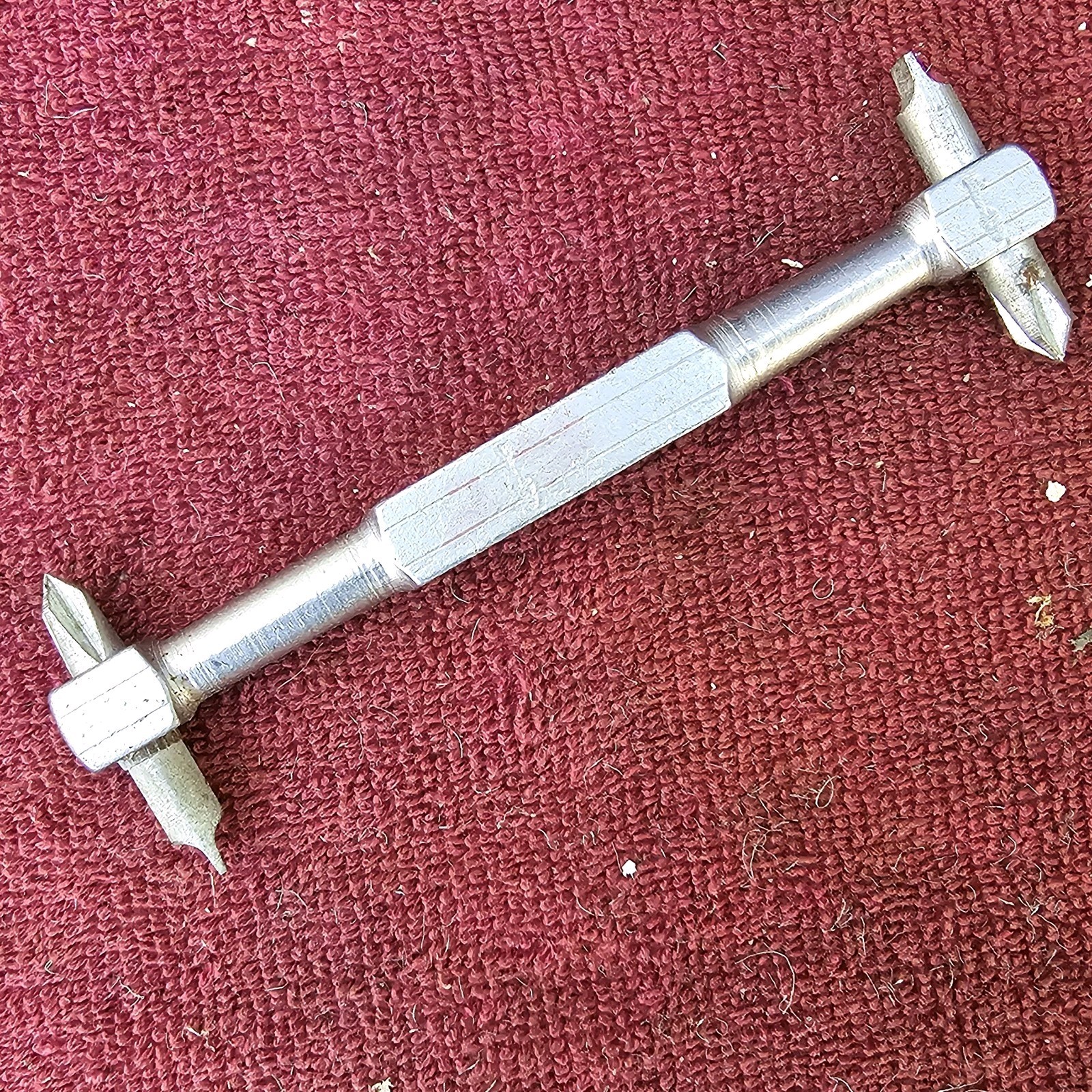 Vintage Walden No.17 Offset 4-way Screwdriver