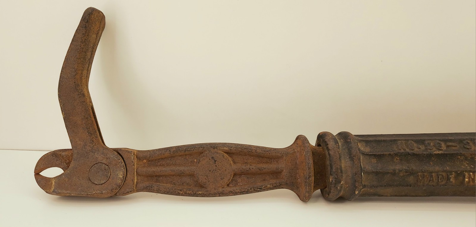 Vintage Bridgeport Hardware Sure Grip No. 56 Nail Puller USA Tool Farm Equipment