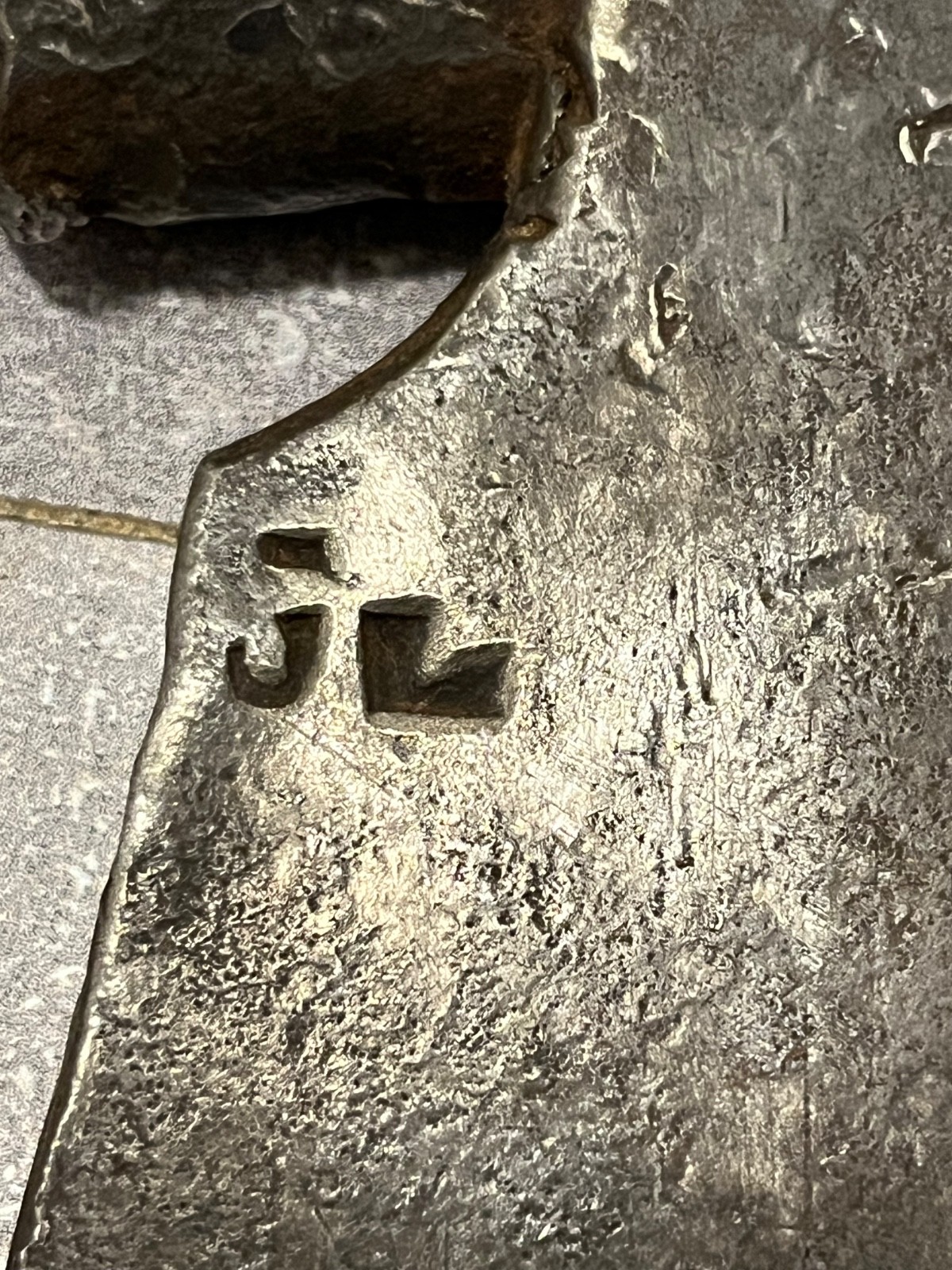 Rare swedish carpenters axehead F.Lundberg Njurunda Handforged 1,1 kg