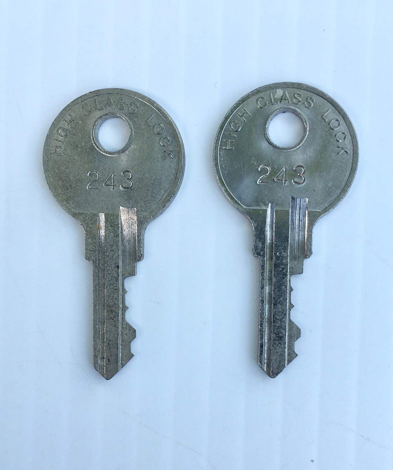 ( 2 ) High Class Lock Flat Brass Key # 243 for Padlock File Cabinet Furniture ?