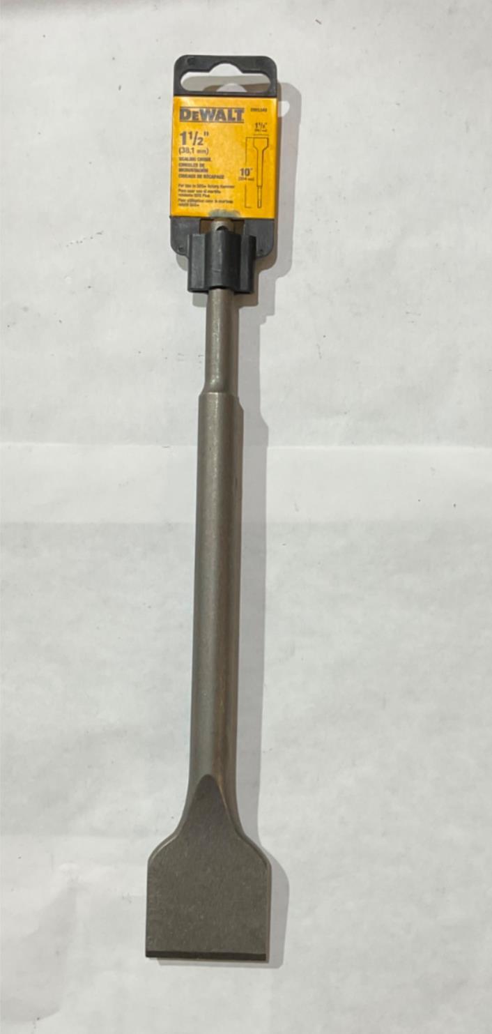 DeWalt DW5349 1-1/2″ X 10″ Scaling Chisel