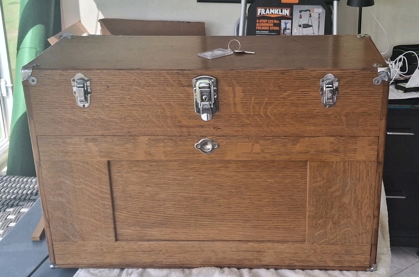 H Gerstner & Sons KY12 Walnut 9 Drawer Toolbox. Excellent Condition. W/Key