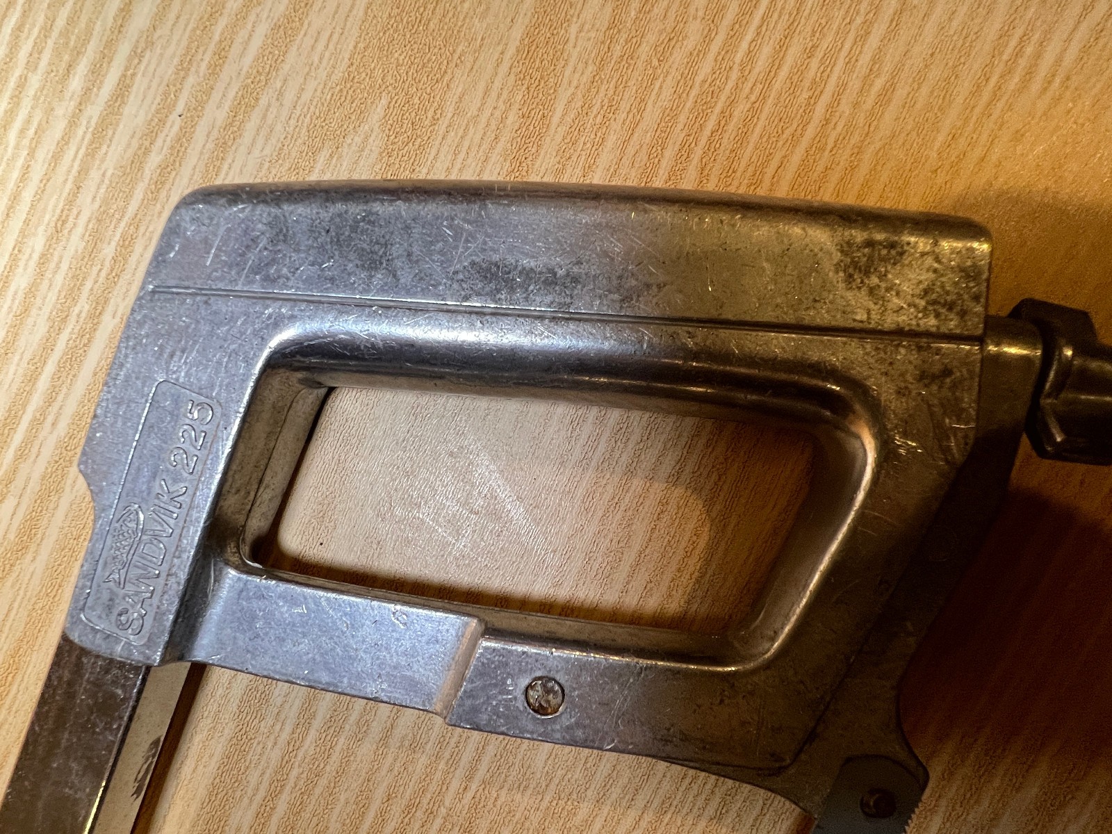 Vintage Sandvik 225 Hacksaw – Made in Sweden – Aluminum Frame with Blade