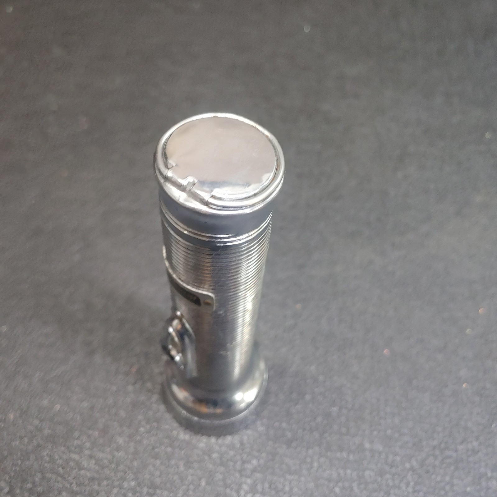 Wards Western Field Flashlight 6” CHROME Metal Hanging Loop 2 C Battery Vintage
