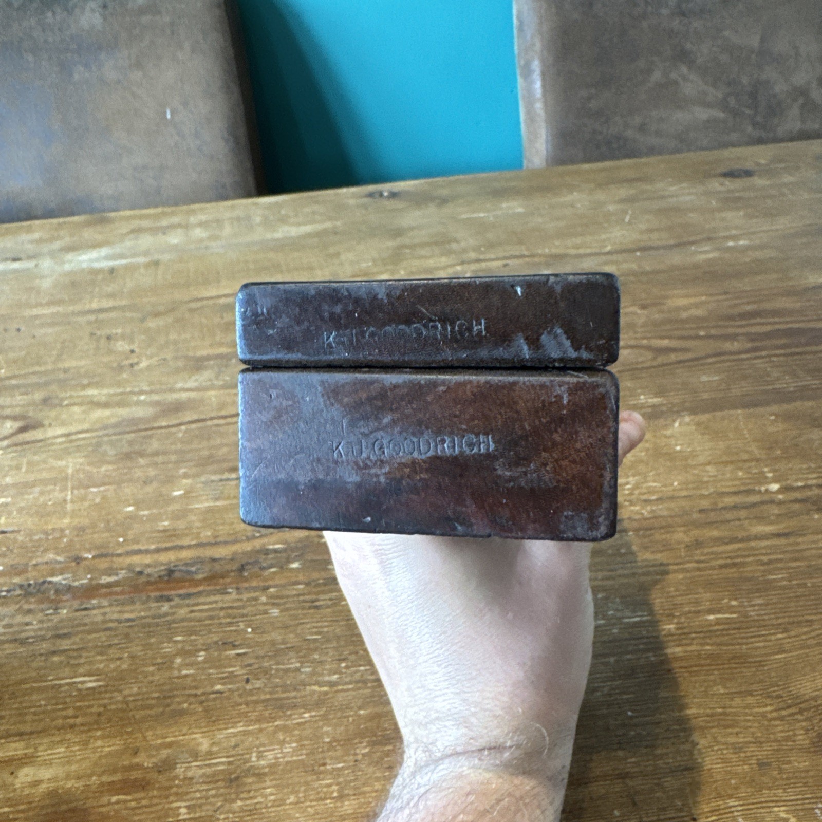 Vintage large Natural boxed Washita Oilstone / Sharpening Stone