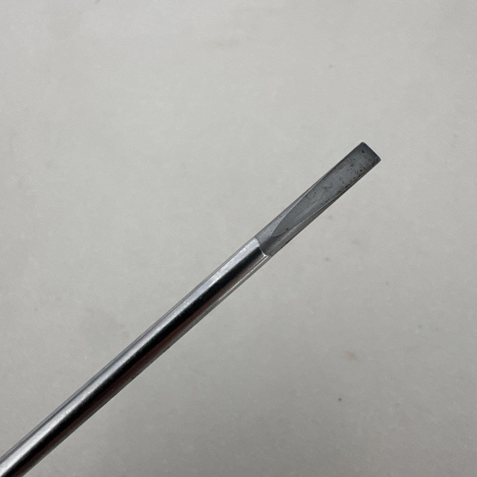 Wiha Soft Finish 302 3.0 x 100 Slotted Screwdriver Flathead Made In Germany
