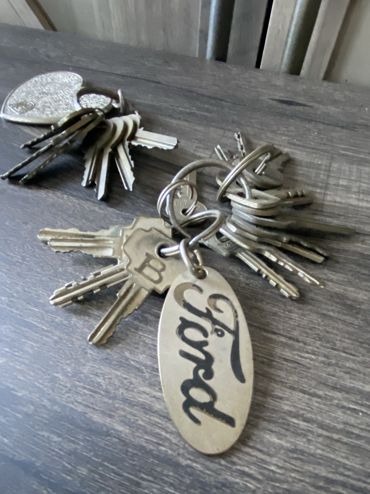 Vintage Keys Set Lot Of 24 With Two Keychains Various Brands And Sizes