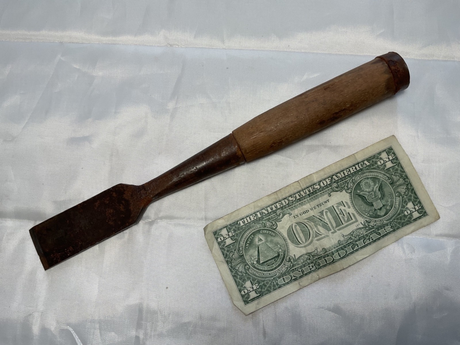 Early antique Buck Brothers 1 1/4” x 12” slick Woodworking socket wood Chisel