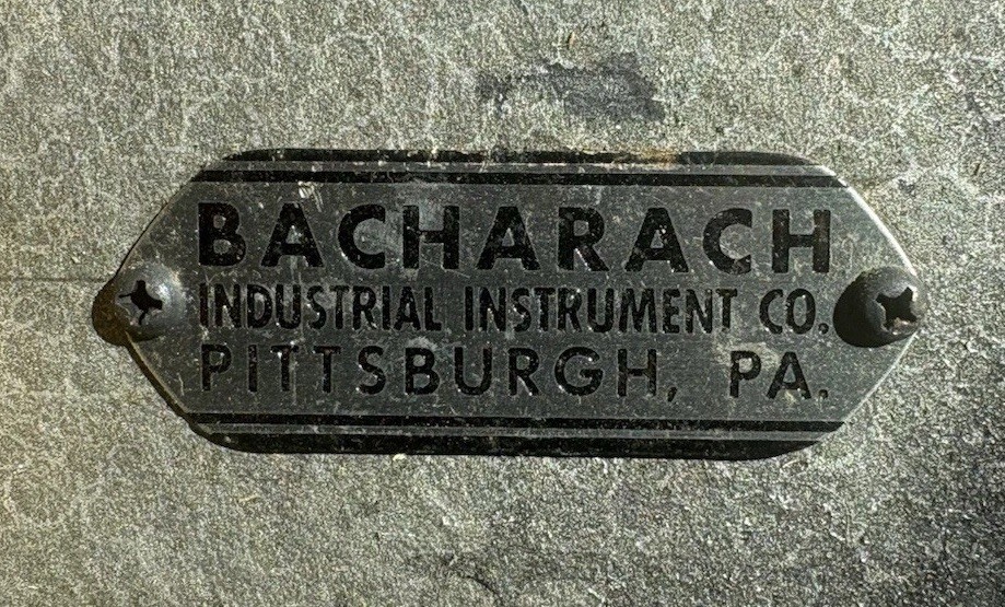 Vintage Bacharach Industrial Instrument Co. Steam Engine indicator kit