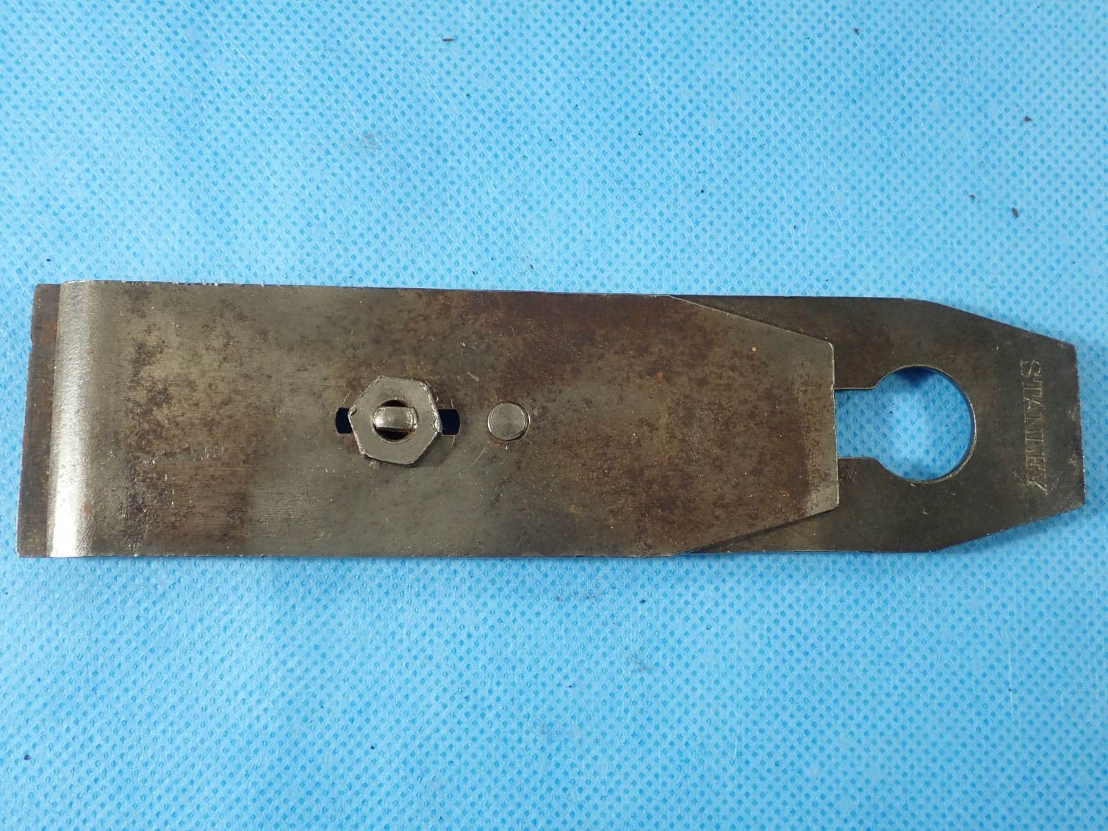 Original Hobson & Sons steel Handplane blade, chip breaker 2&1/8″ Sheffield